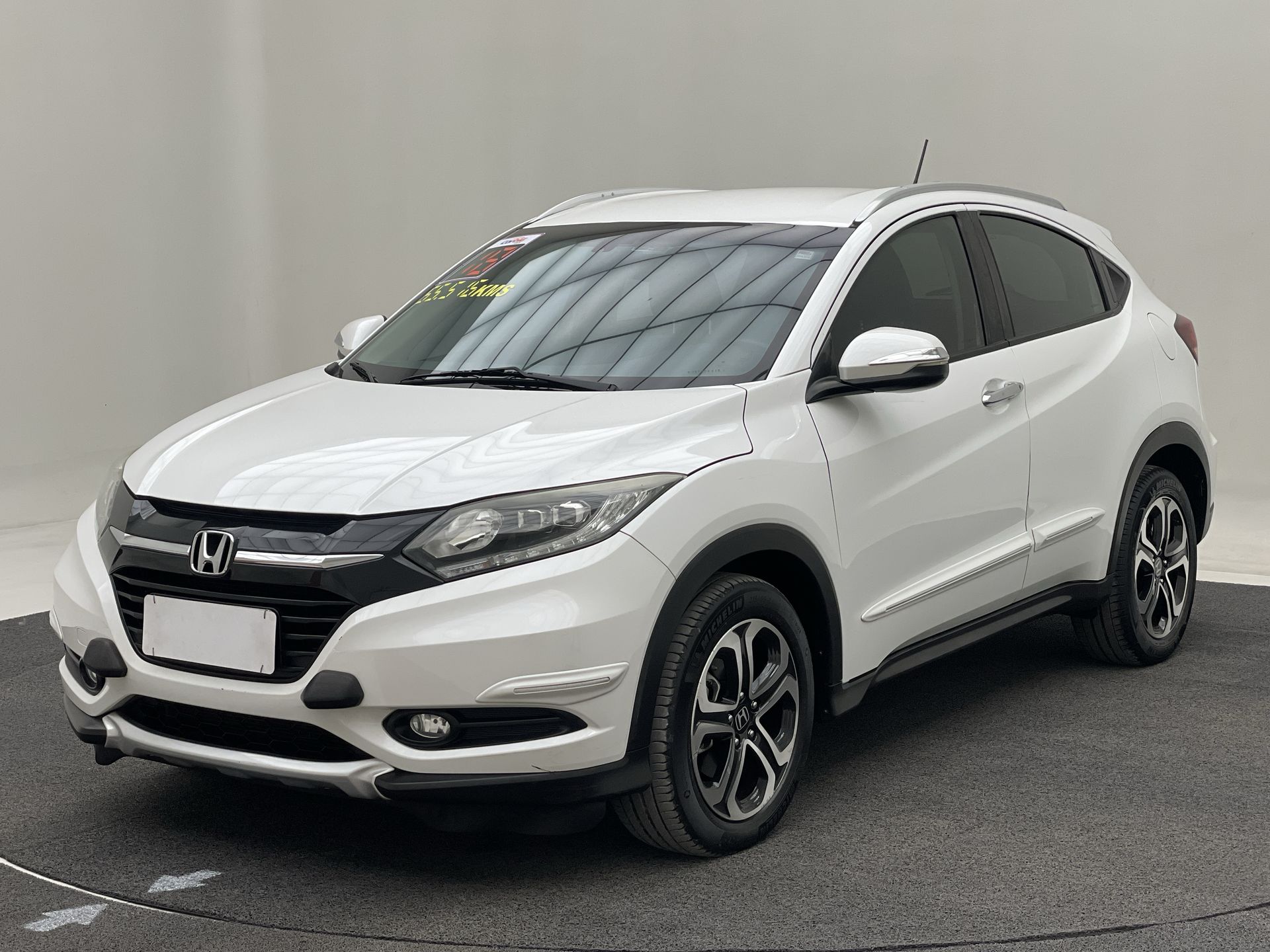 HR-V Touring 1.8 Flexone 16V 5p Aut.