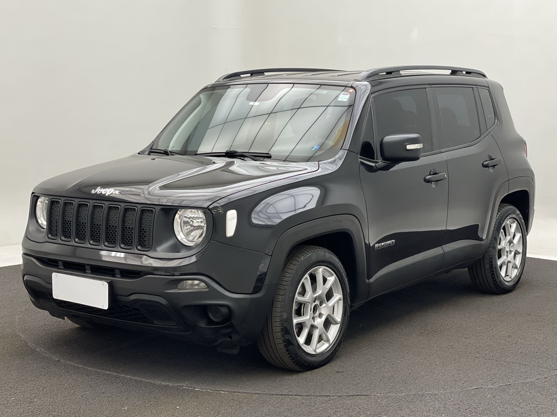 Renegade Sport 1.8 4x2 Flex 16V Aut.